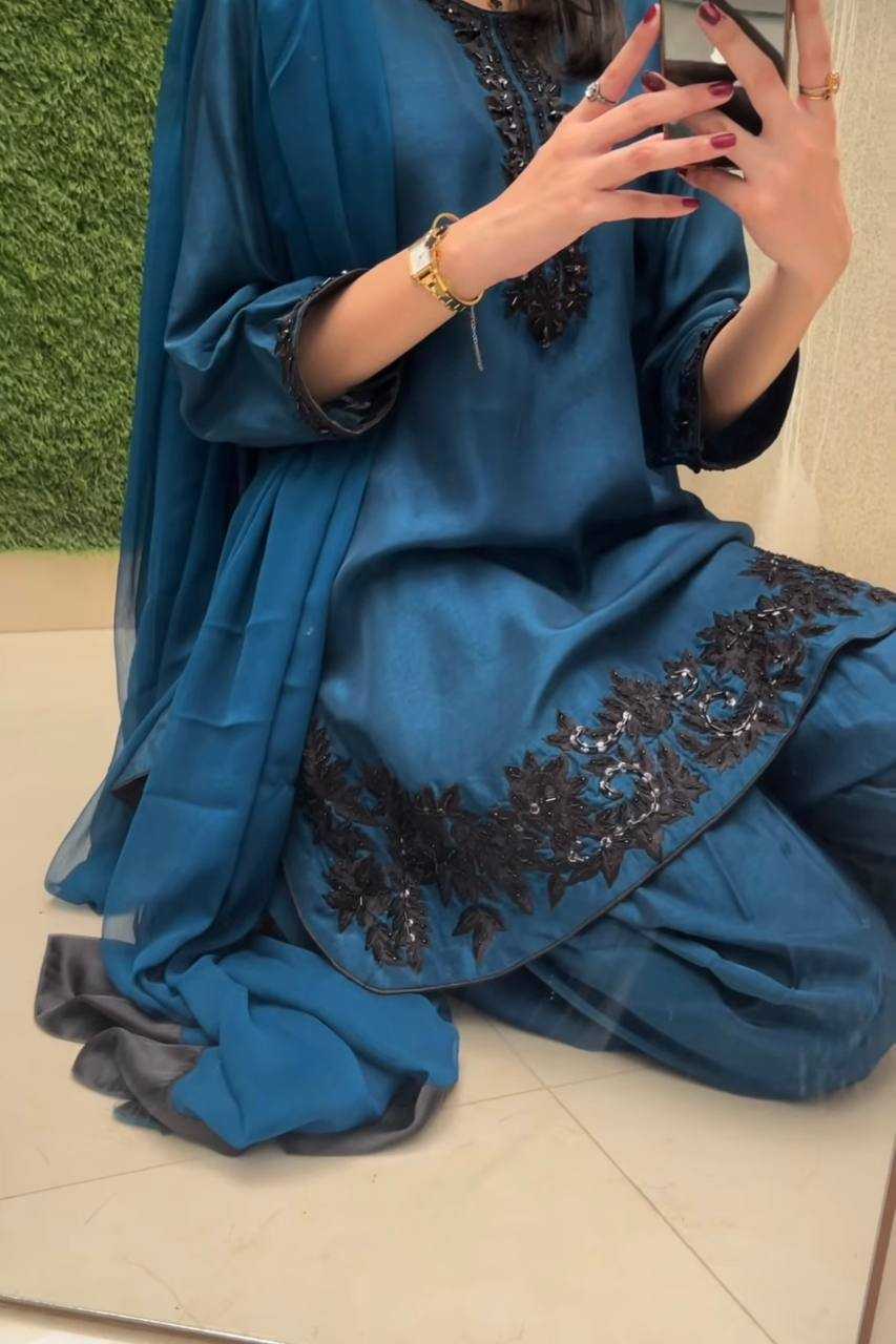 Ynf Crepe Silk KESH499 007 Kurti Wholesale Designer Kurtis Embroidered Kurtis Manufacturer