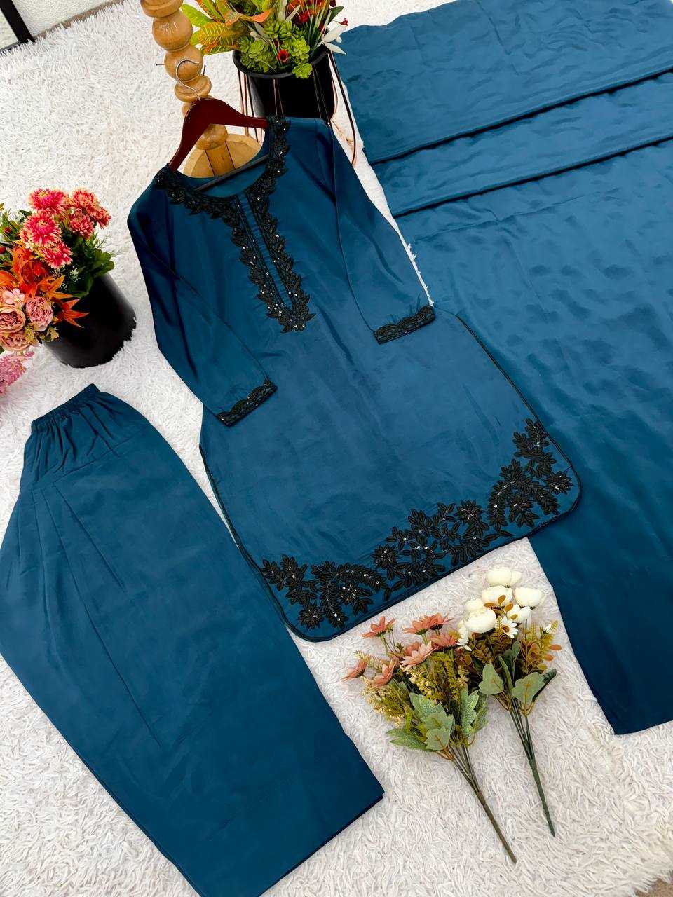 Ynf Crepe Silk KESH499 007 Kurti Wholesale Designer Kurtis Embroidered Kurtis Manufacturer