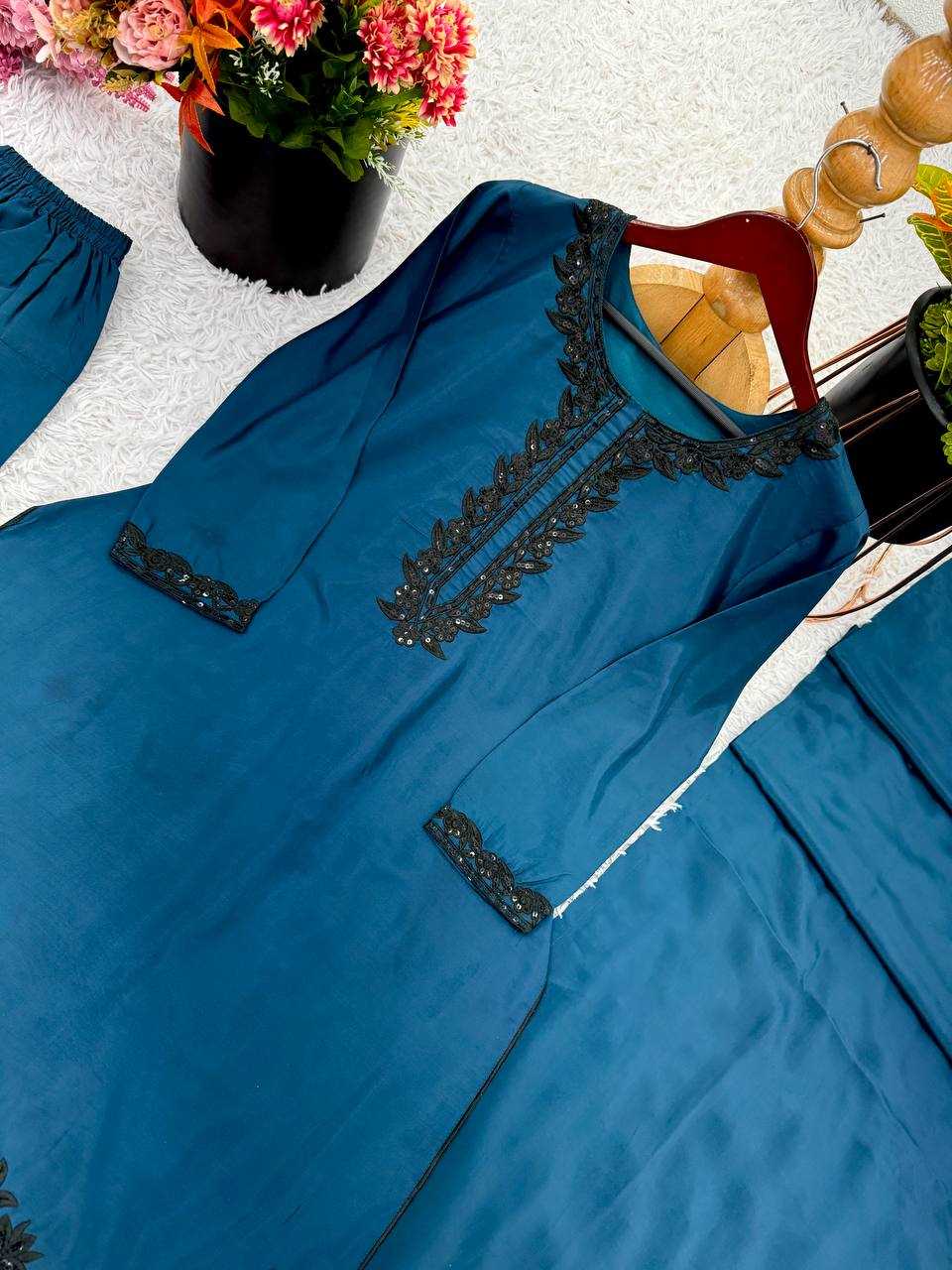 Ynf Crepe Silk KESH499 007 Kurti Wholesale Designer Kurtis Embroidered Kurtis Manufacturer
