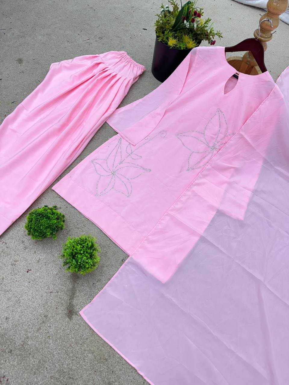 Ynf Crepe Silk KESH499 010 Suits & Dresses Wedding Collections Festive Collections Wholesale Palazzo Suit Ladies Silk Suit Wedding Outfits Manufacturer
