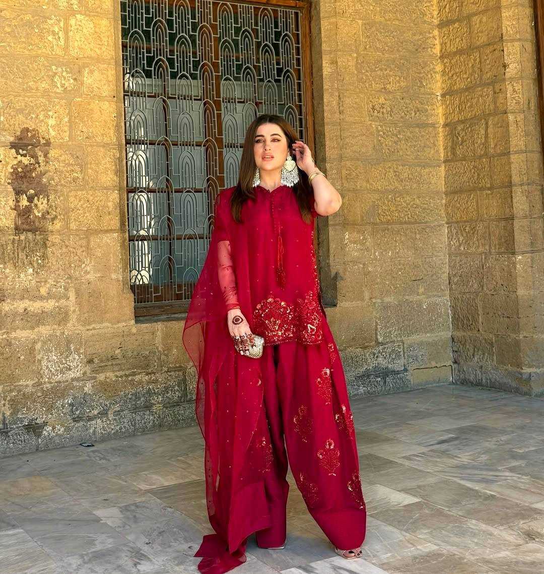 Ynf Crepe Silk KESH499 5267 Suits & Dresses Wholesale Designer Suits Party Wear Dresses Manufacturer