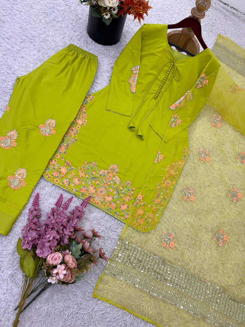 Ynf Crepe Silk KESH499 859 Suits & Dresses Wholesale Embroidery Suits Ladies Silk Suit Designer Suits Manufacturer