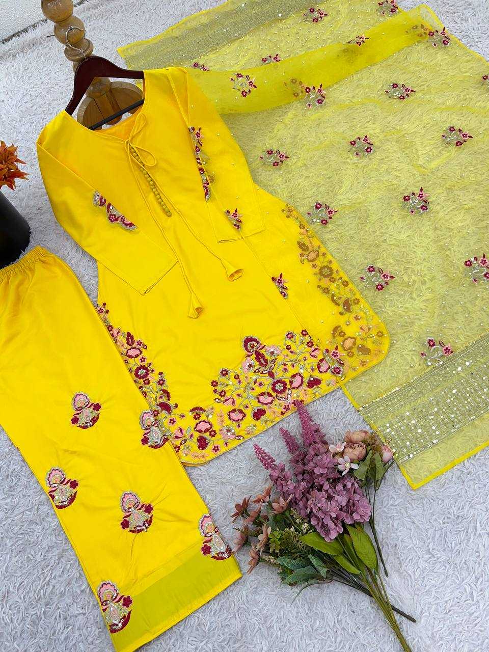 Ynf Crepe Silk KESH499 859 Suits & Dresses Wholesale Embroidery Suits Ladies Silk Suit Designer Suits Manufacturer