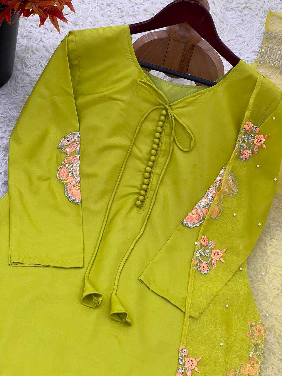 Ynf Crepe Silk KESH499 859 Suits & Dresses Wholesale Embroidery Suits Ladies Silk Suit Designer Suits Manufacturer
