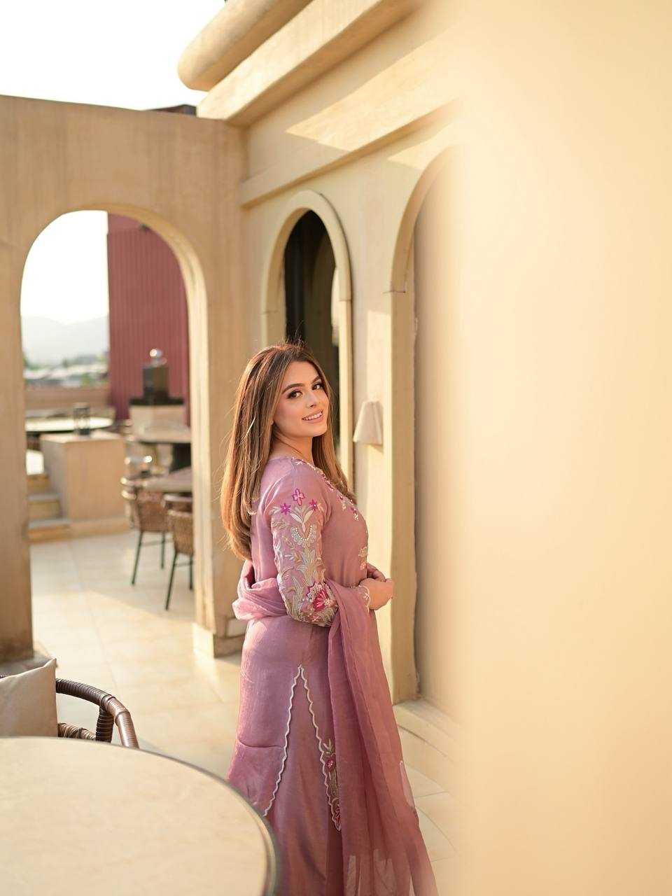 Ynf Crepe Silk KESH499 860 Suits & Dresses Wedding Collections Festive Collections Wholesale Embroidery Suits Ladies Silk Suit Wedding Outfits Manufacturer