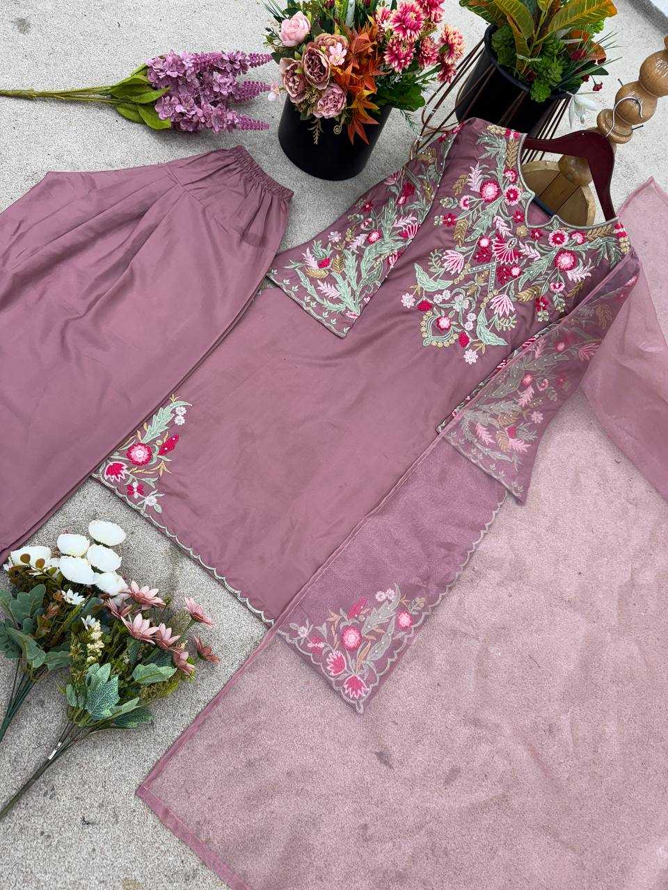 Ynf Crepe Silk KESH499 860 Suits & Dresses Wedding Collections Festive Collections Wholesale Embroidery Suits Ladies Silk Suit Wedding Outfits Manufacturer
