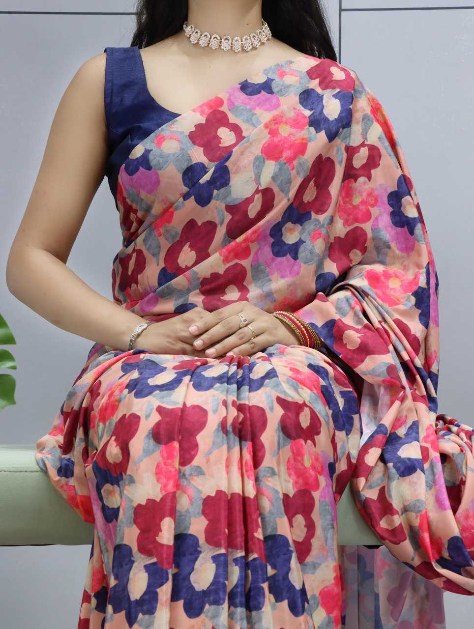 Ynf Crepe Silk RIN119 1205 Sarees Wholesale Printed Sarees Crape Satin Sarees Floral Sarees Manufacturer