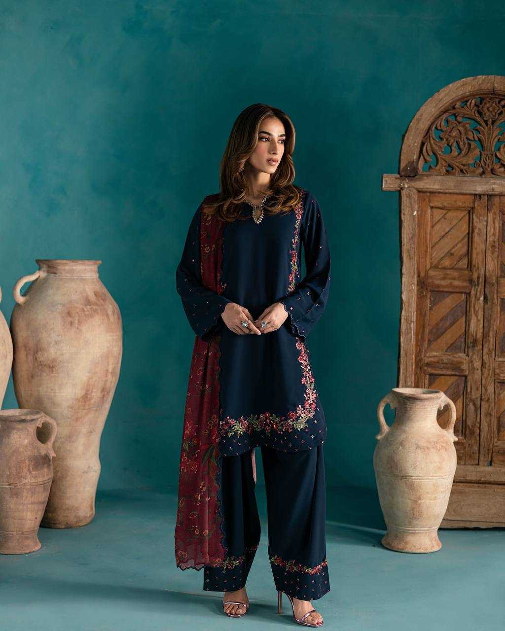 Ynf Crepe Silk RIN197 4720 Suits & Dresses Wholesale Embroidery Suits Bridal Suits Designer Suits Manufacturer