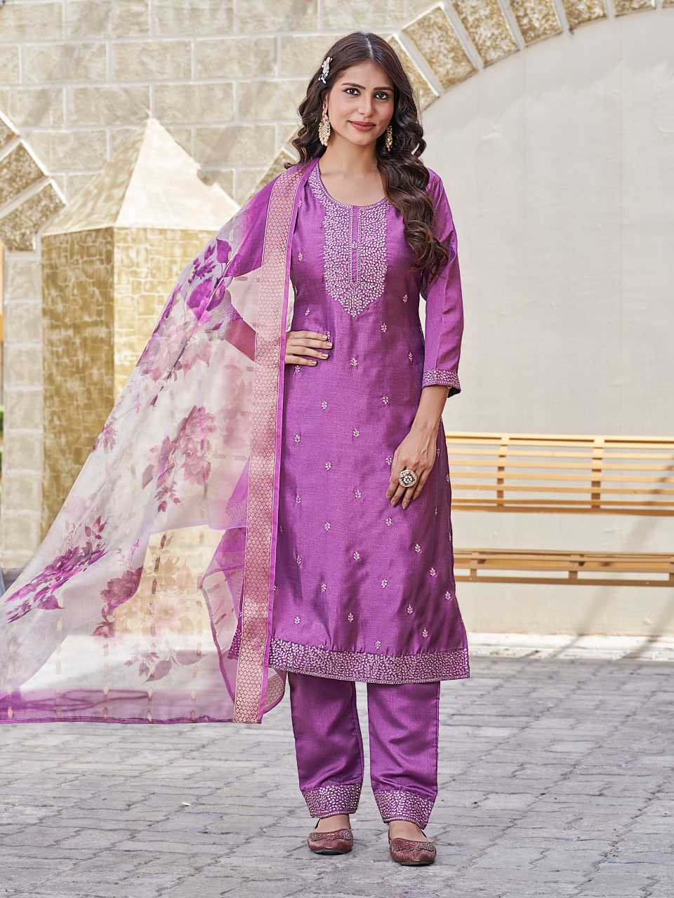Ynf Fancy RIN190 AANCHI MAKATI Setwise Collections Wholesale Kurtis Catalogs Manufacturer
