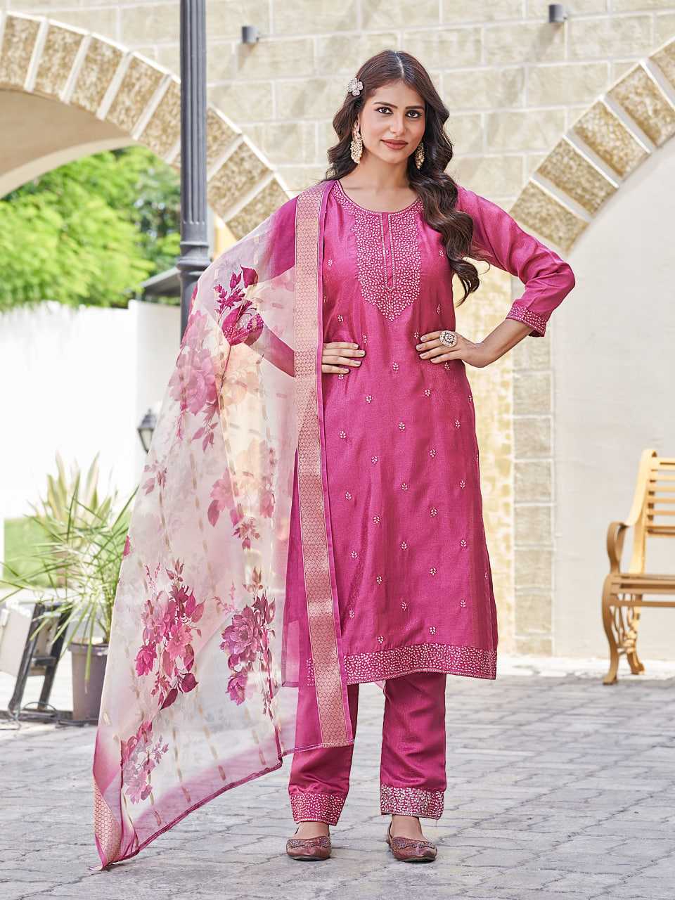 Ynf Fancy RIN190 AANCHI MAKATI Setwise Collections Wholesale Kurtis Catalogs Manufacturer
