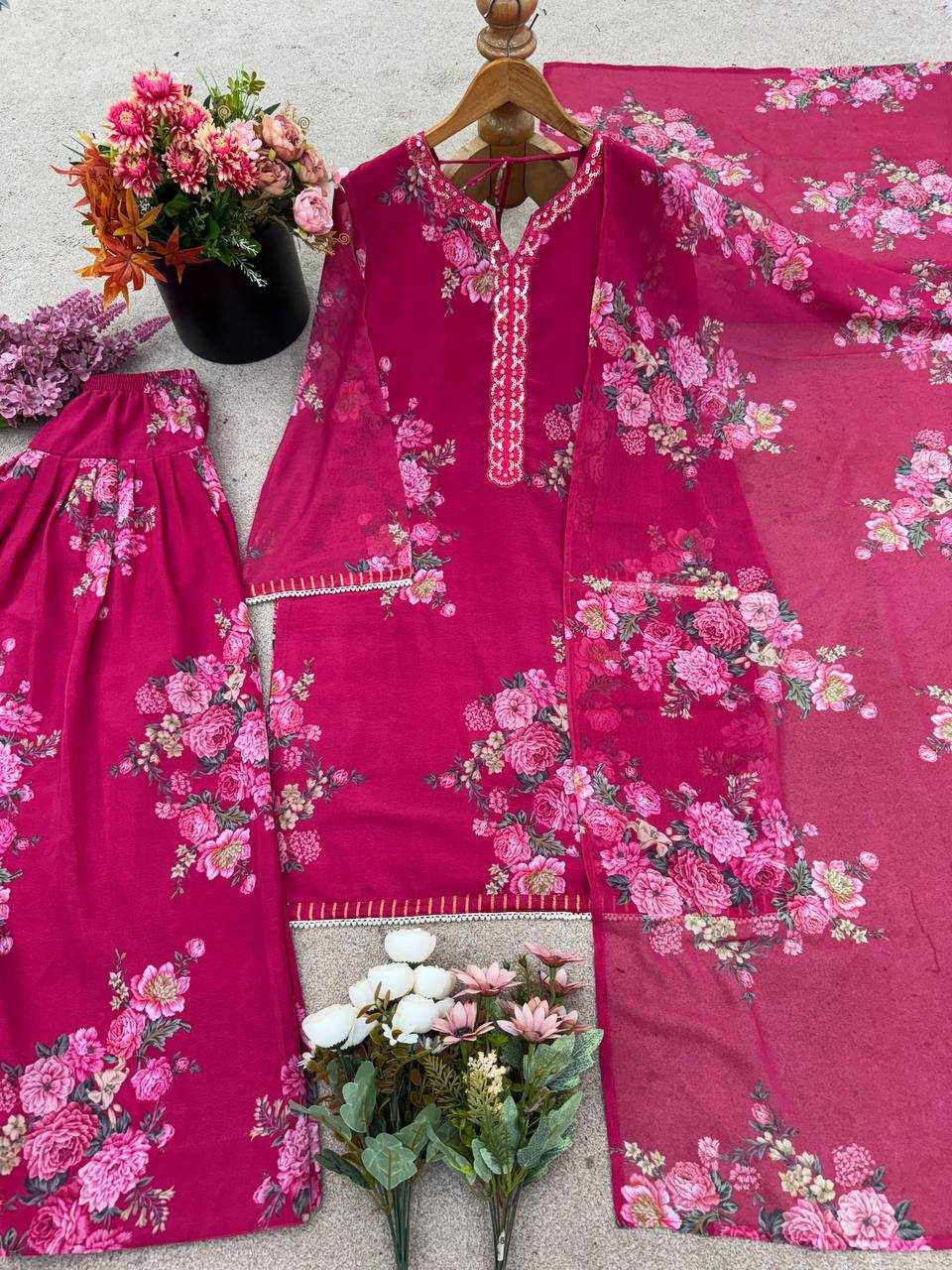 Ynf Faux Georgette KESH499 008 Suits & Dresses Wholesale Ladies Suits Printed Suits Party wear suits Manufacturer