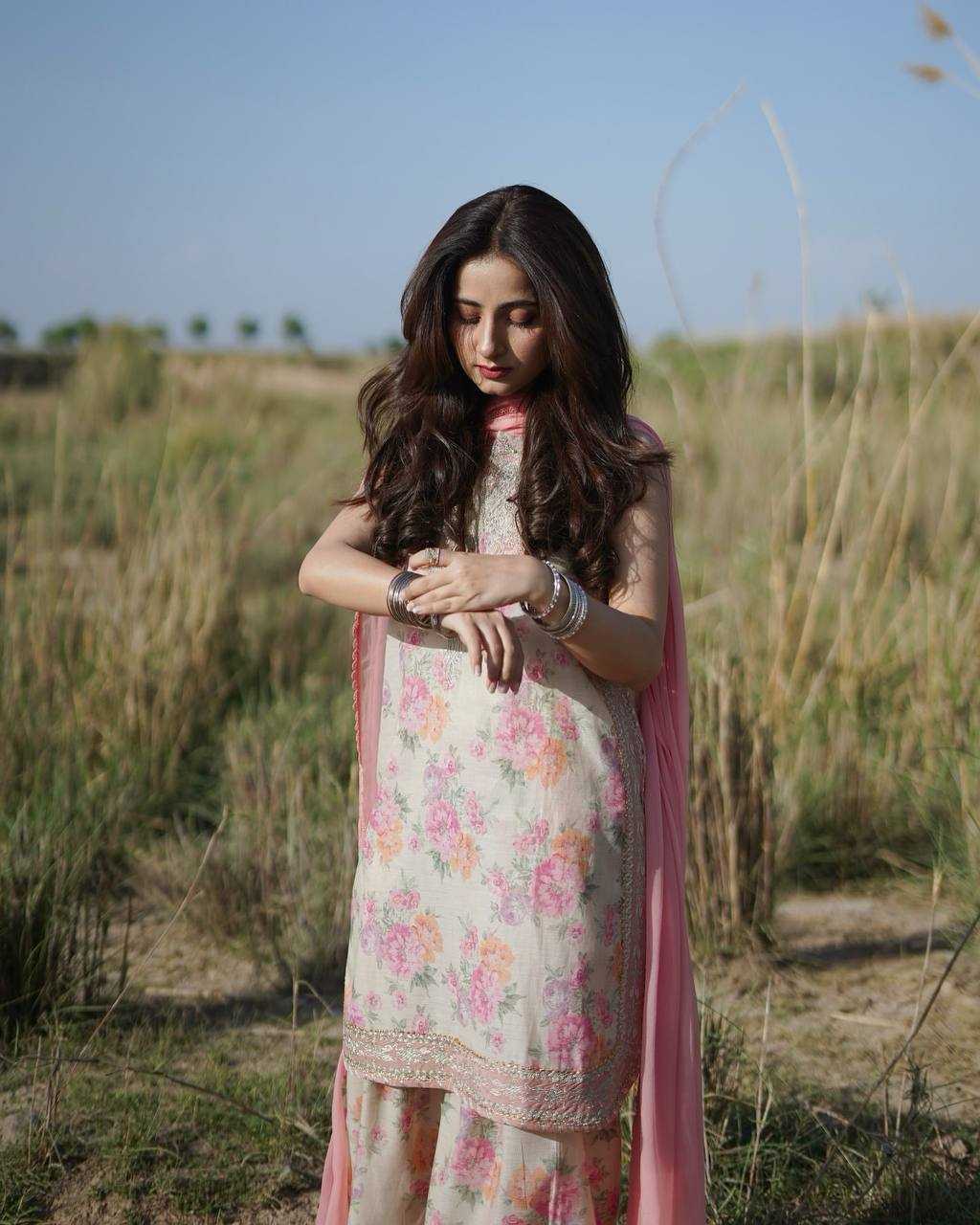 Ynf Georgette KESH141 206 Suits & Dresses Wedding Collections Festive Collections Wholesale Printed Suits Georgette Suit Wedding Outfits Manufacturer