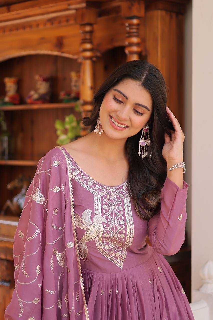 Ynf Georgette KESH498 081 Gowns Wholesale Printed Gowns Fancy Gowns Embroidery Gowns Manufacturer