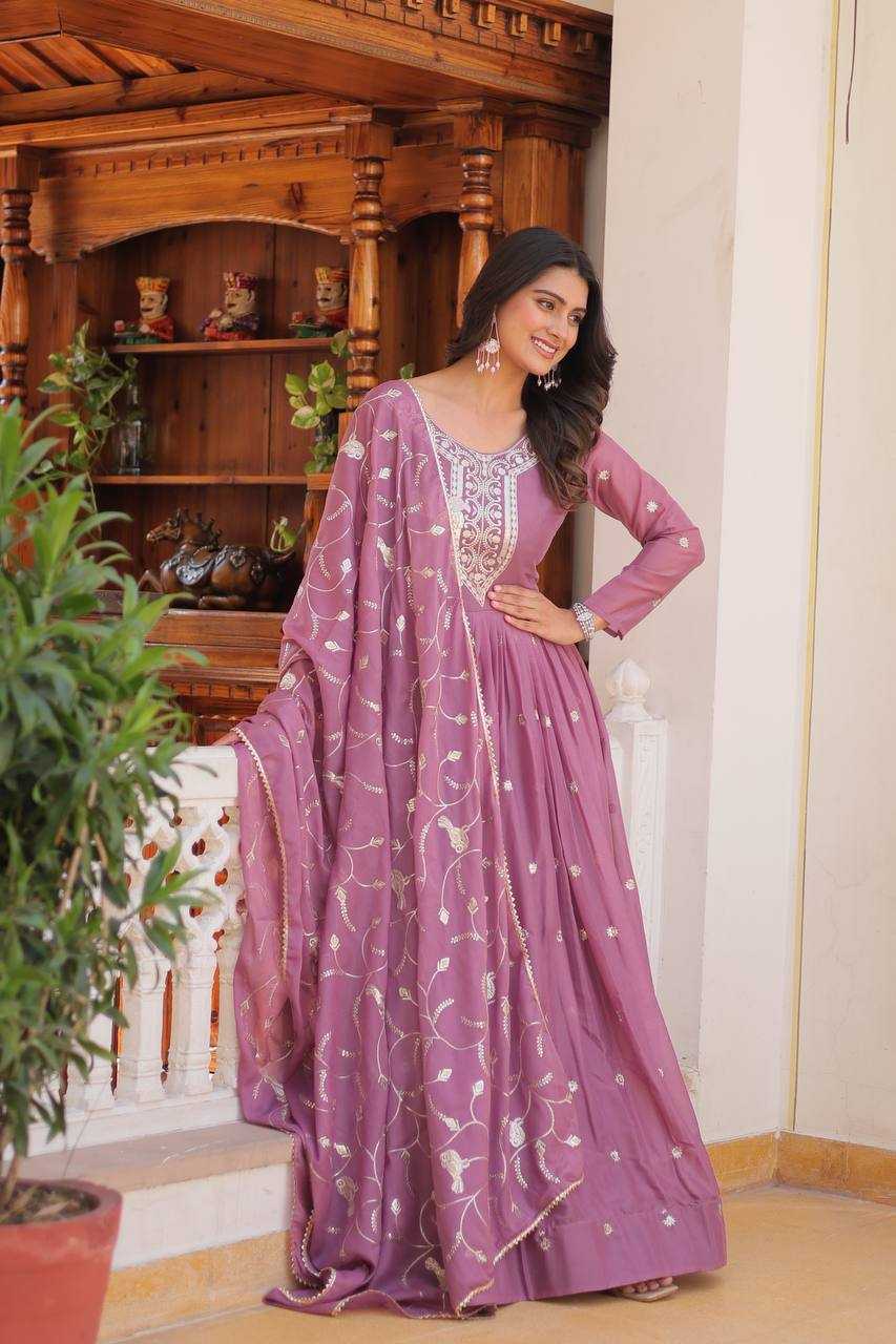 Ynf Georgette KESH498 081 Gowns Wholesale Printed Gowns Fancy Gowns Embroidery Gowns Manufacturer