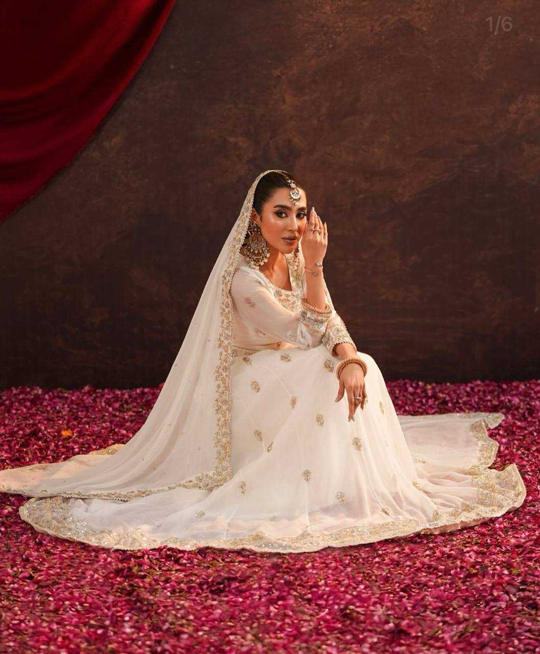 Ynf Georgette KESH506 122 Gowns Wholesale Fancy Gowns Embroidery Gowns Designer Gowns Manufacturer