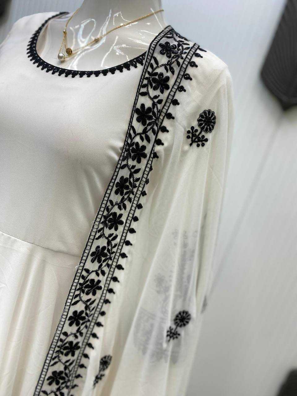 Ynf Georgette RIN141 1958 Gowns Wedding Collections Festive Collections Wholesale Embroidery Gowns Georgette Gown Sequin Gowns Manufacturer