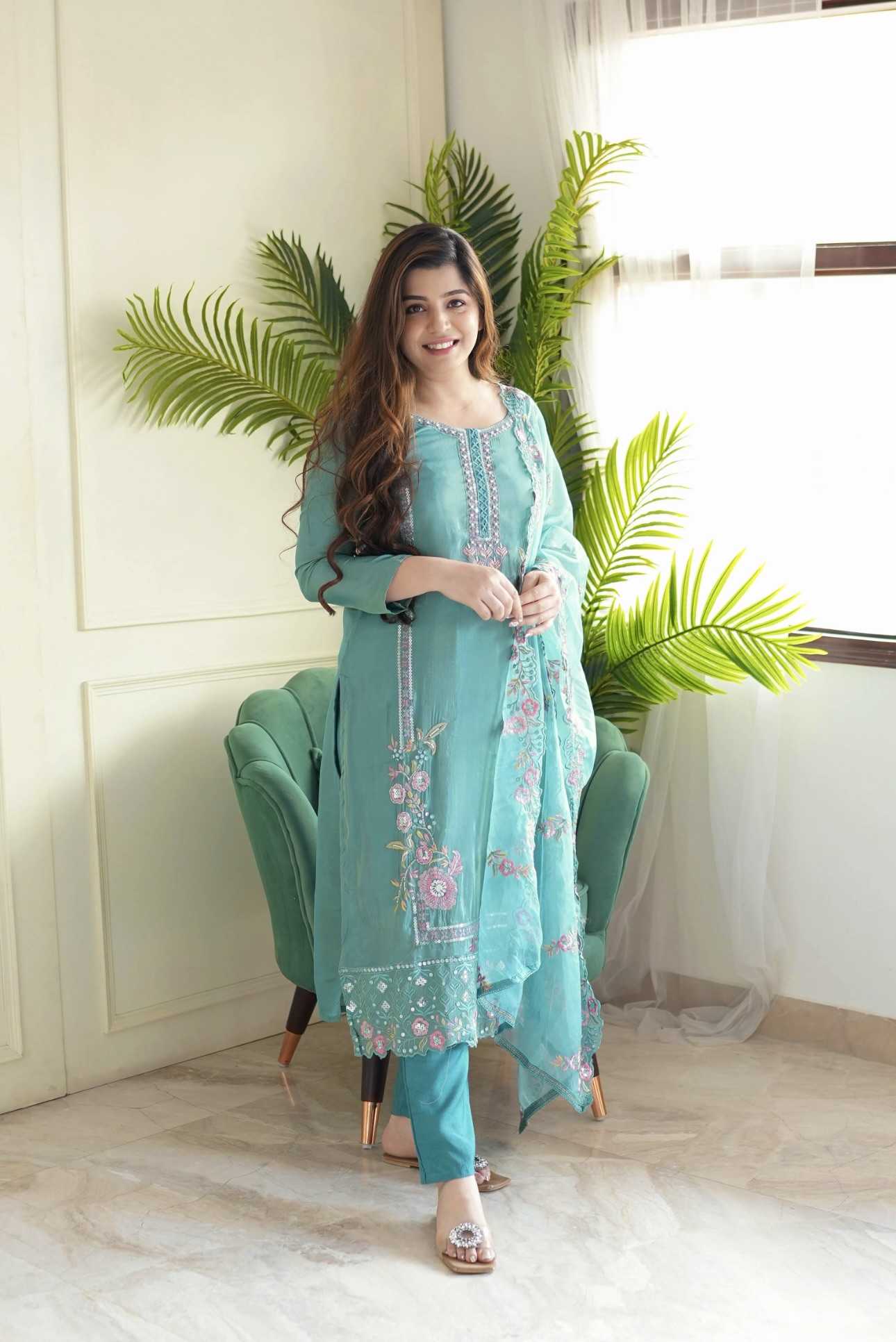 Ynf Heavy Chinnon Silk KESH490 649 Kurti Wholesale Party Wear Kurtis Designer Kurtis Manufacturer