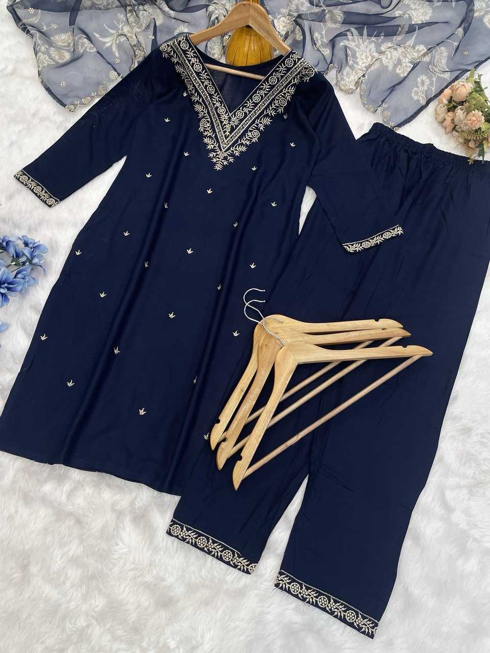 Ynf Heavy Rayon KESH510 1118 Suits & Dresses Plus Size Collections Wholesale Embroidery Suits Designer Suits Manufacturer