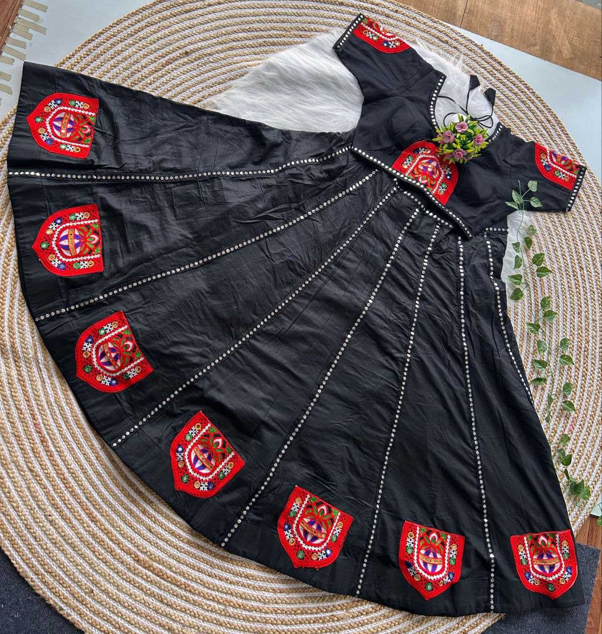 Ynf Heavy Rayon RIN206 565 Gowns Wholesale Wedding Gown Designer Gowns Black Gown Manufacturer