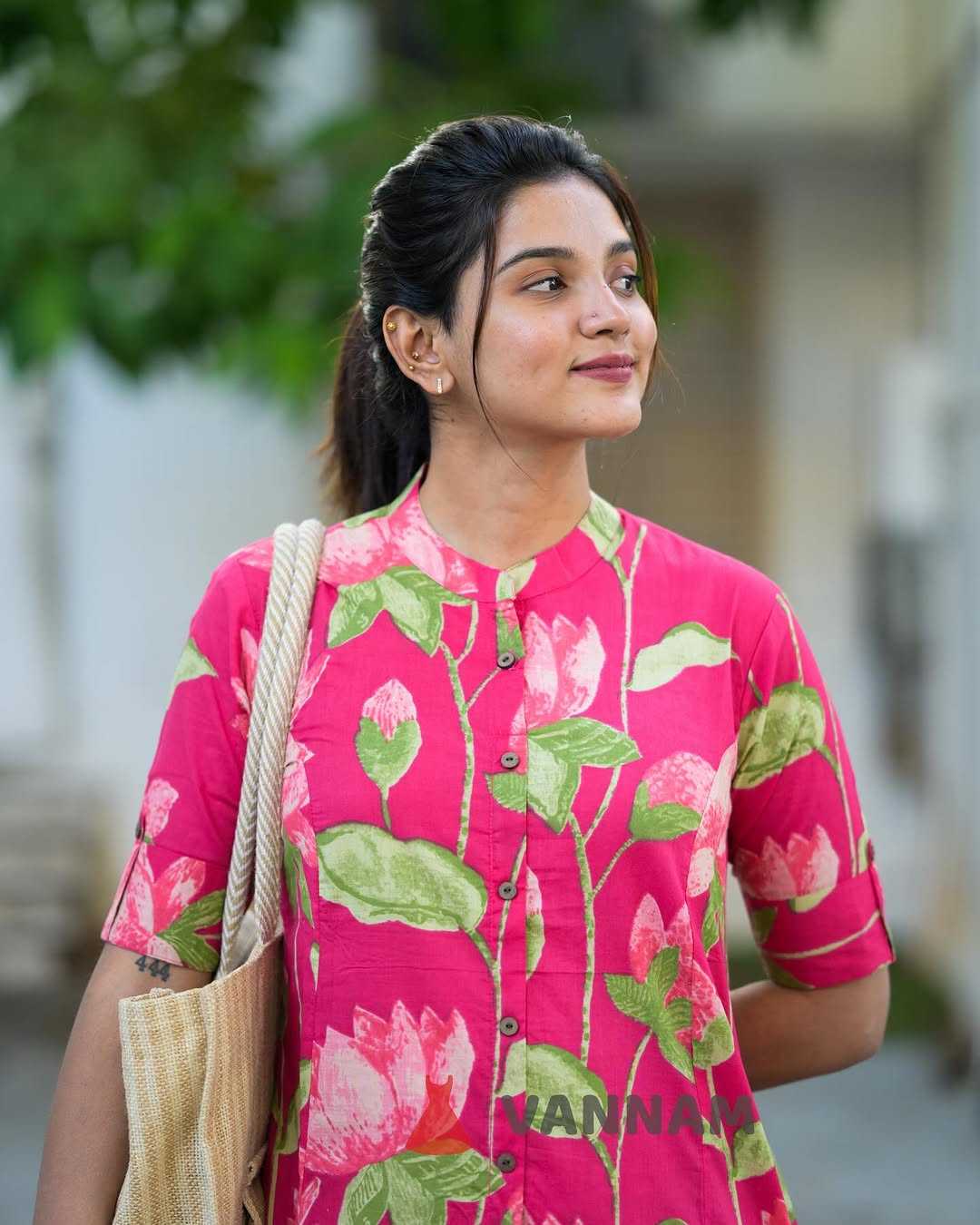 Ynf Heavy Rayon RIN222 M1 Kurti Wholesale Designer Kurtis Printed Kurtis Rayon Kurtis Manufacturer