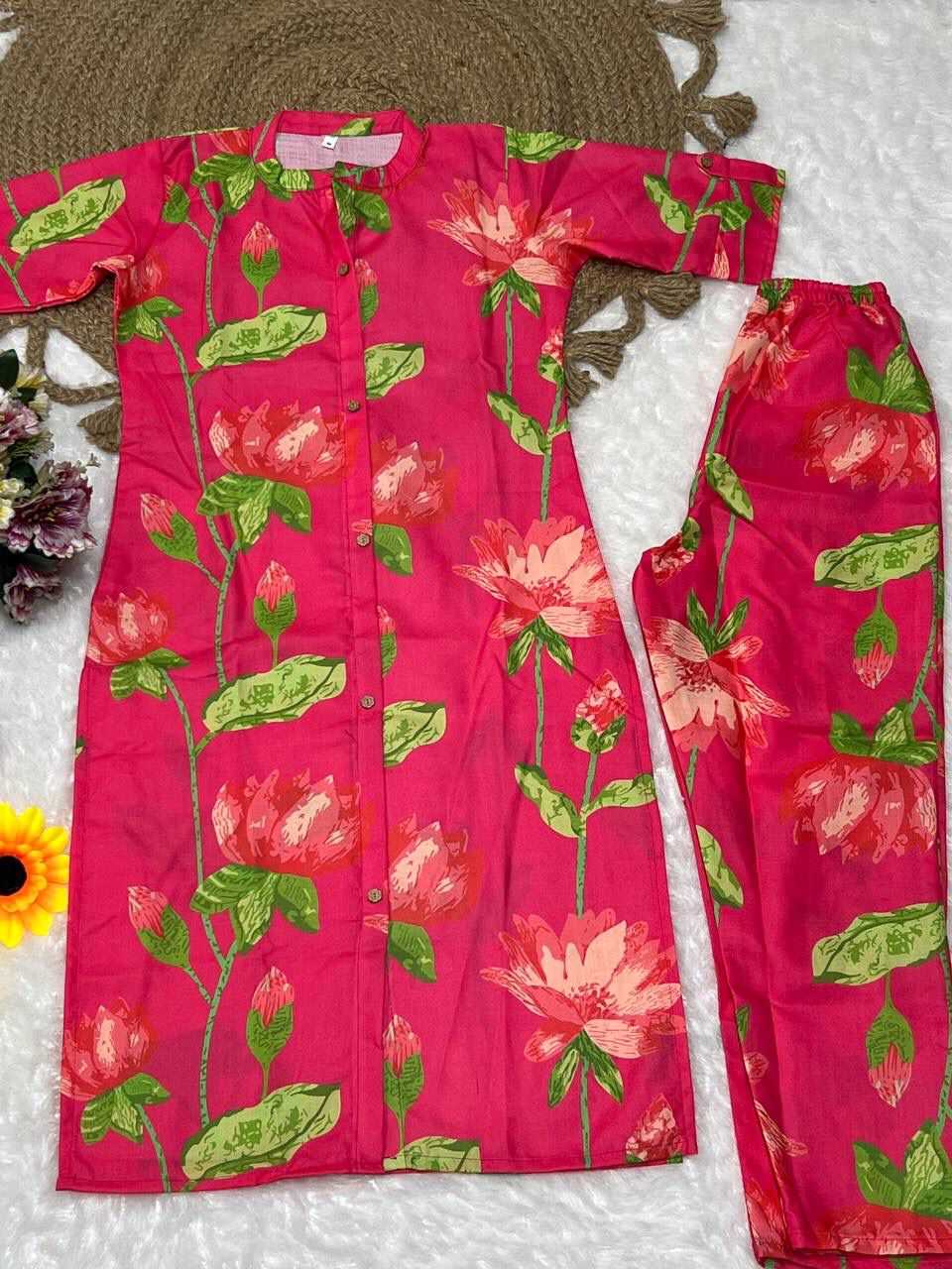 Ynf Heavy Rayon RIN222 M1 Kurti Wholesale Designer Kurtis Printed Kurtis Rayon Kurtis Manufacturer
