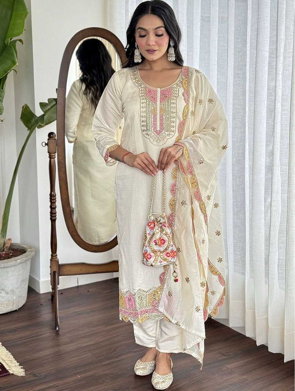 Ynf Heavy Roman Silk KESH510 1010 Kurti Plus Size Collections Wholesale Designer Kurtis Embroidered Kurtis Manufacturer