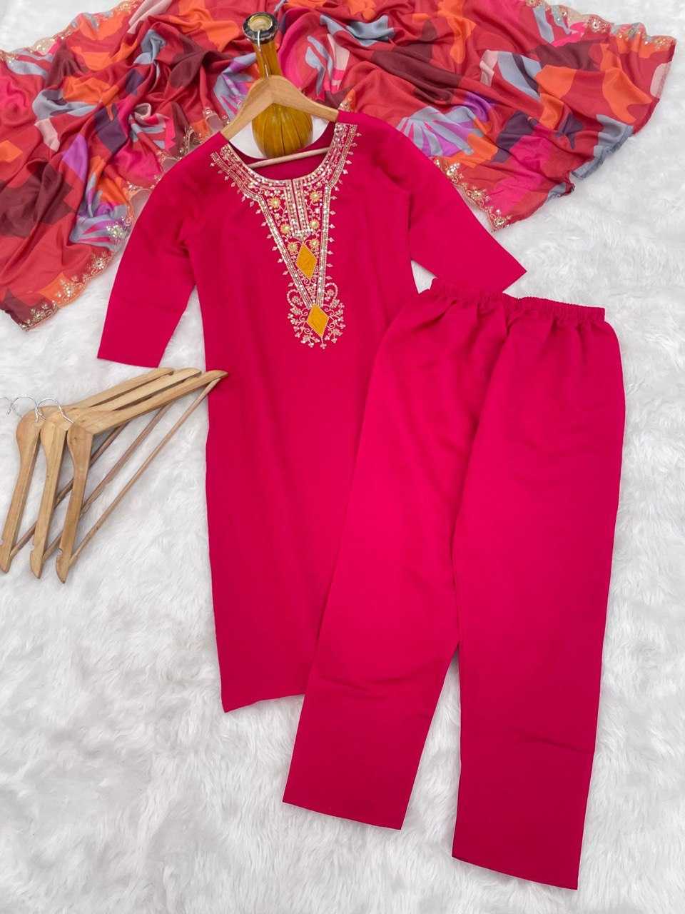 Ynf Heavy Roman Silk KESH510 1117 Suits & Dresses Wholesale Embroidery Suits Party wear suits Manufacturer