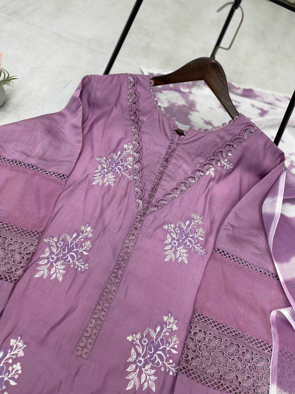 Ynf Heavy Roman Silk RIN141 1951 Suits & Dresses Wedding Collections Festive Collections Wholesale Embroidery Suits Ladies Silk Suit Wedding Outfits Manufacturer