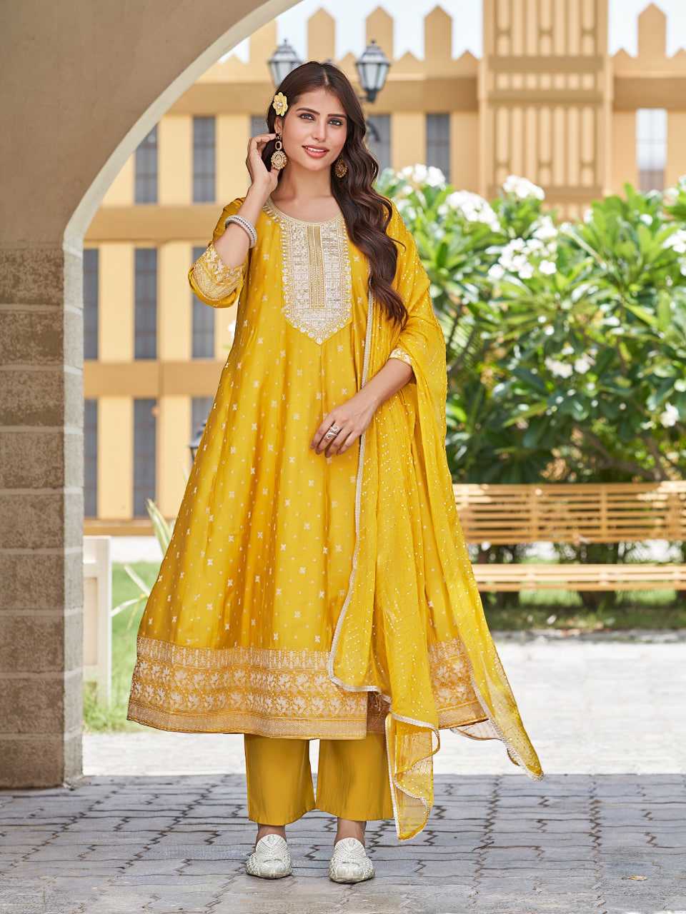Ynf Heavy Roman Silk RIN190 AANCHI RENU Setwise Collections Wholesale Gowns Catalogs Manufacturer