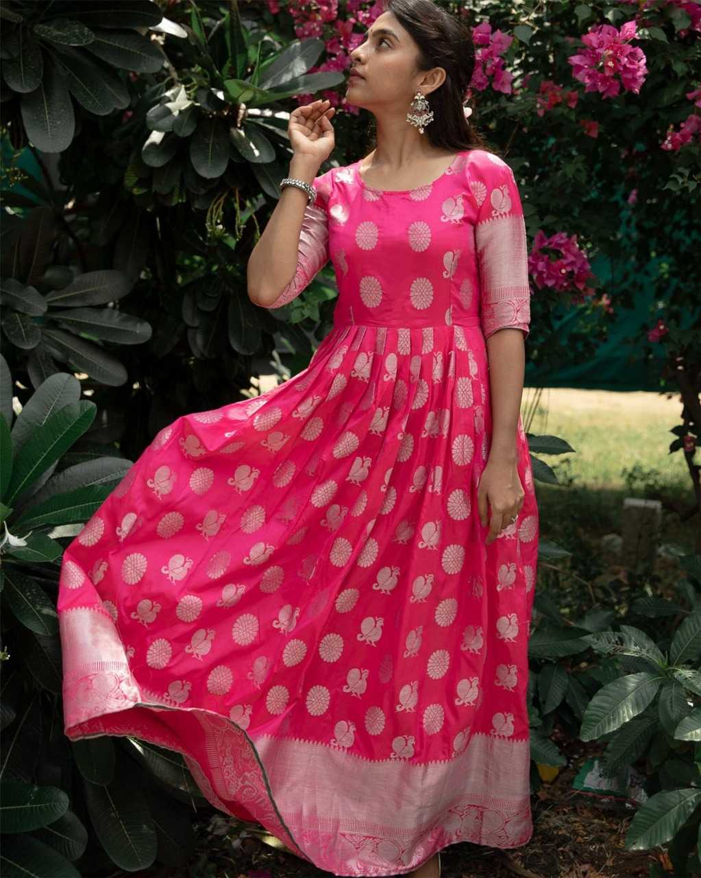 Ynf Jacquard KESH334 Rachna Gowns Wholesale Fancy Gowns Party Gowns Bridal Gowns Manufacturer