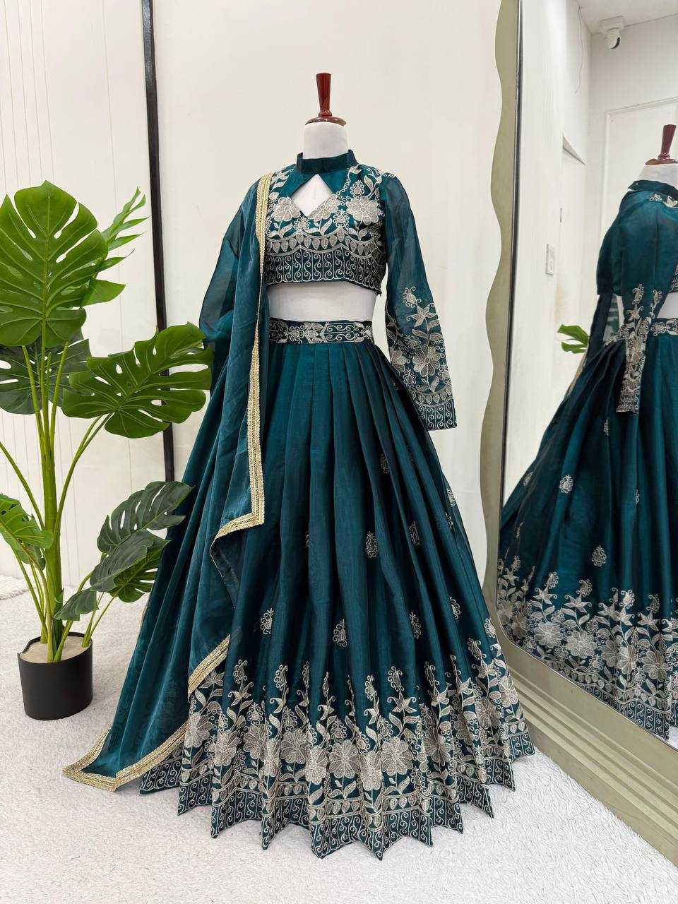 Ynf Jimmy Choo RIN162 365 Lehengas Wholesale Fancy Lehenga Silk Lehenga Embroidered Lehenga Manufacturer