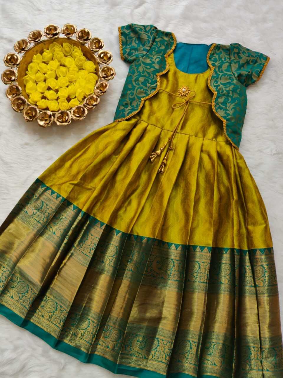 Ynf Lichi Silk KESH493 butta Kids Wear Wholesale Kids Gown Kids Ethnic Gowns Manufacturer