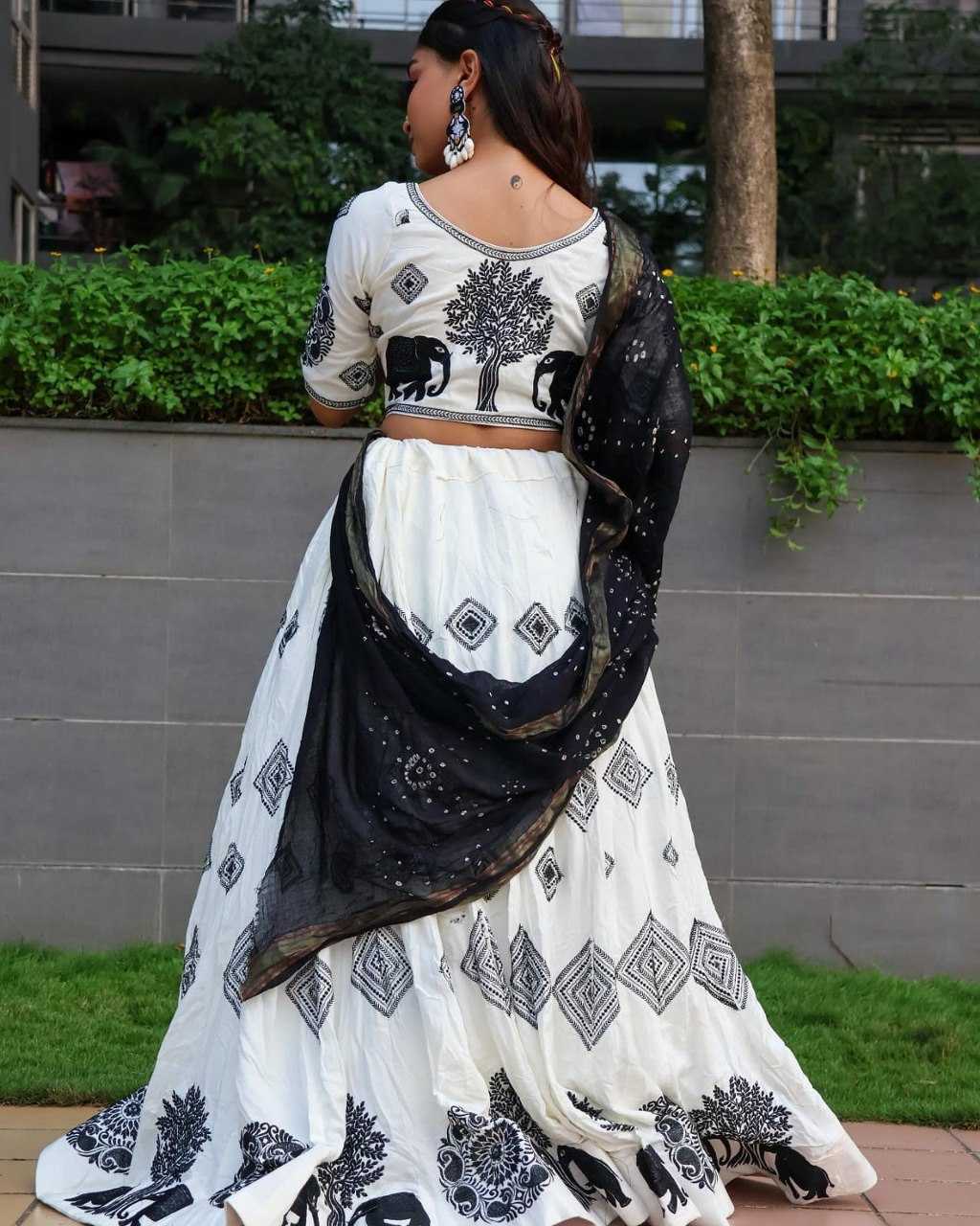 Ynf Muslin Cotton RIN222 274 Lehengas Festive Collections Wholesale Designer Lehenga Choli Navratri Chaniya Choli Manufacturer