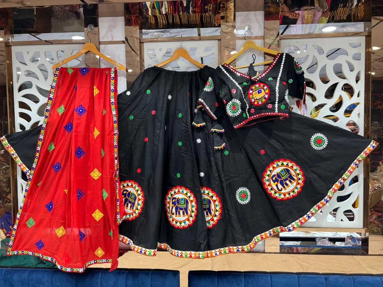 Ynf Muslin Cotton RIN222 282 Lehengas Wedding Collections Festive Collections Wholesale Printed Lehenga Designer Lehenga Choli Lehenga With Dupatta Manufacturer