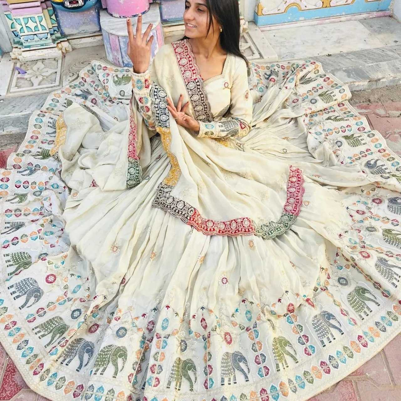 Ynf Muslin Cotton RIN222 287 Lehengas Wedding Collections Festive Collections Wholesale Lehenga With Dupatta Lehenga With Blouse Navratri Chaniya Choli Manufacturer