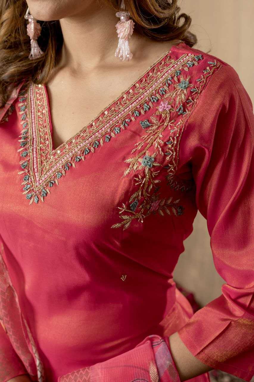 Ynf Organza RIN112 GOLD QUEEN Kurti Wholesale Party Wear Kurtis Designer Kurtis Fancy Kurti Manufacturer