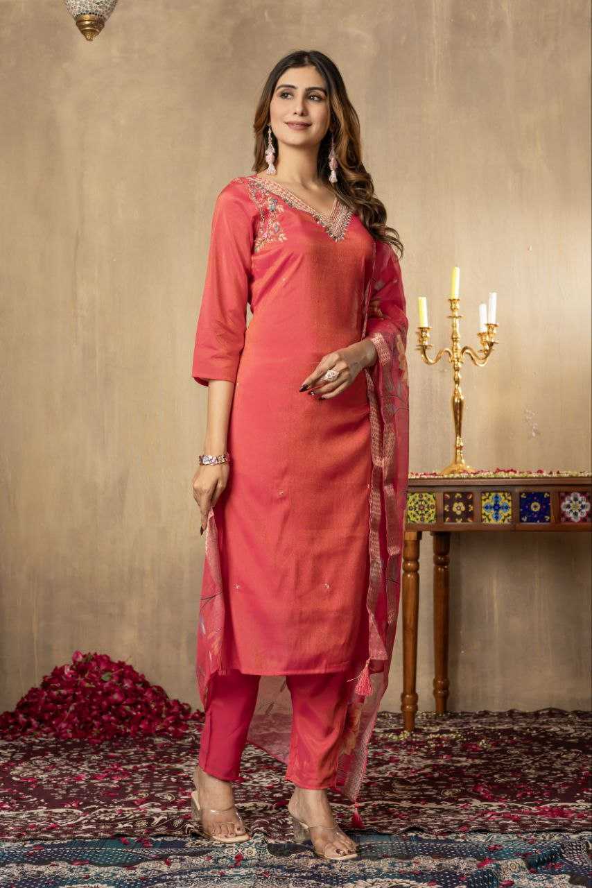 Ynf Organza RIN112 GOLD QUEEN Kurti Wholesale Party Wear Kurtis Designer Kurtis Fancy Kurti Manufacturer