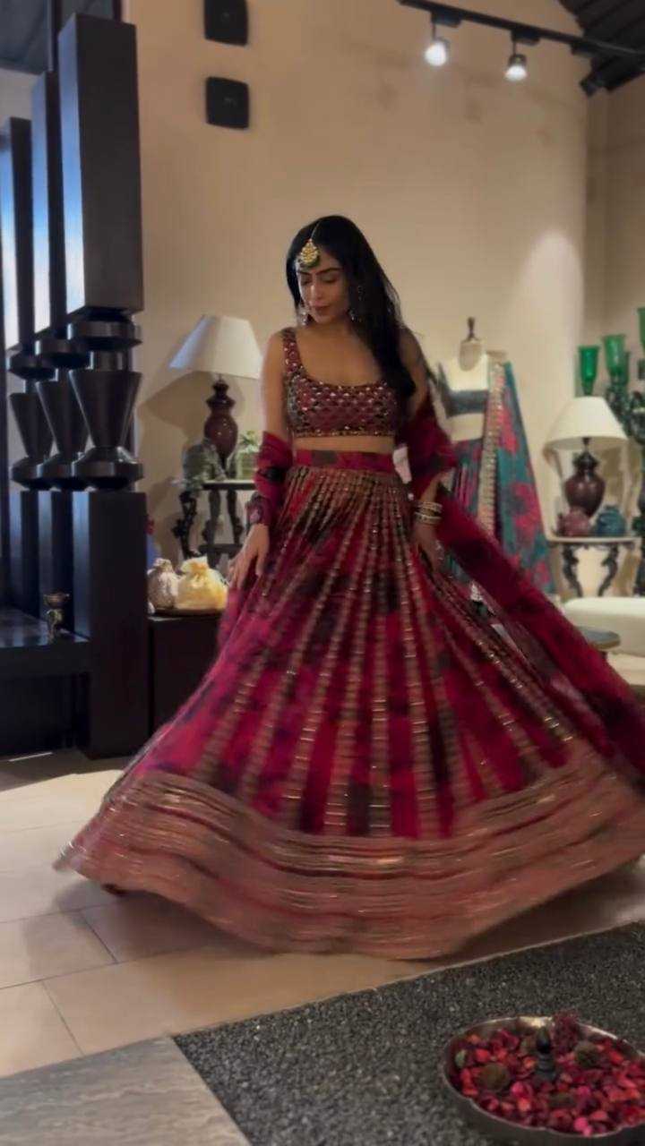 Ynf Organza RIN162 362 Lehengas Wholesale Fancy Lehenga Silk Lehenga Sequins Lehenga Manufacturer