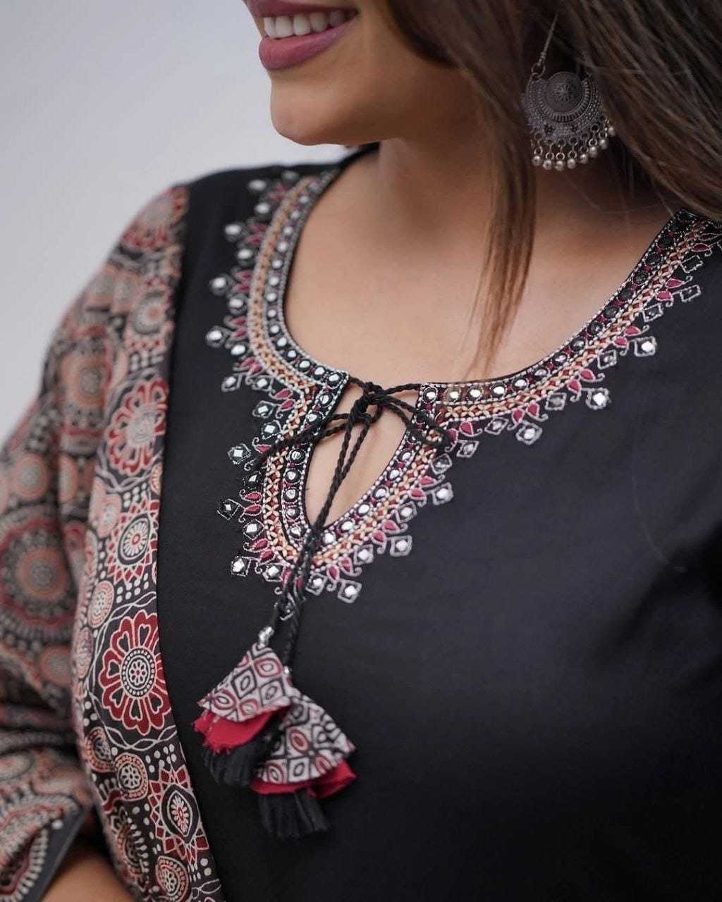 Ynf Pure Viscos RIN222 SI-218 Kurti Wholesale Designer Kurtis Embroidered Kurtis Black Kurtis Manufacturer