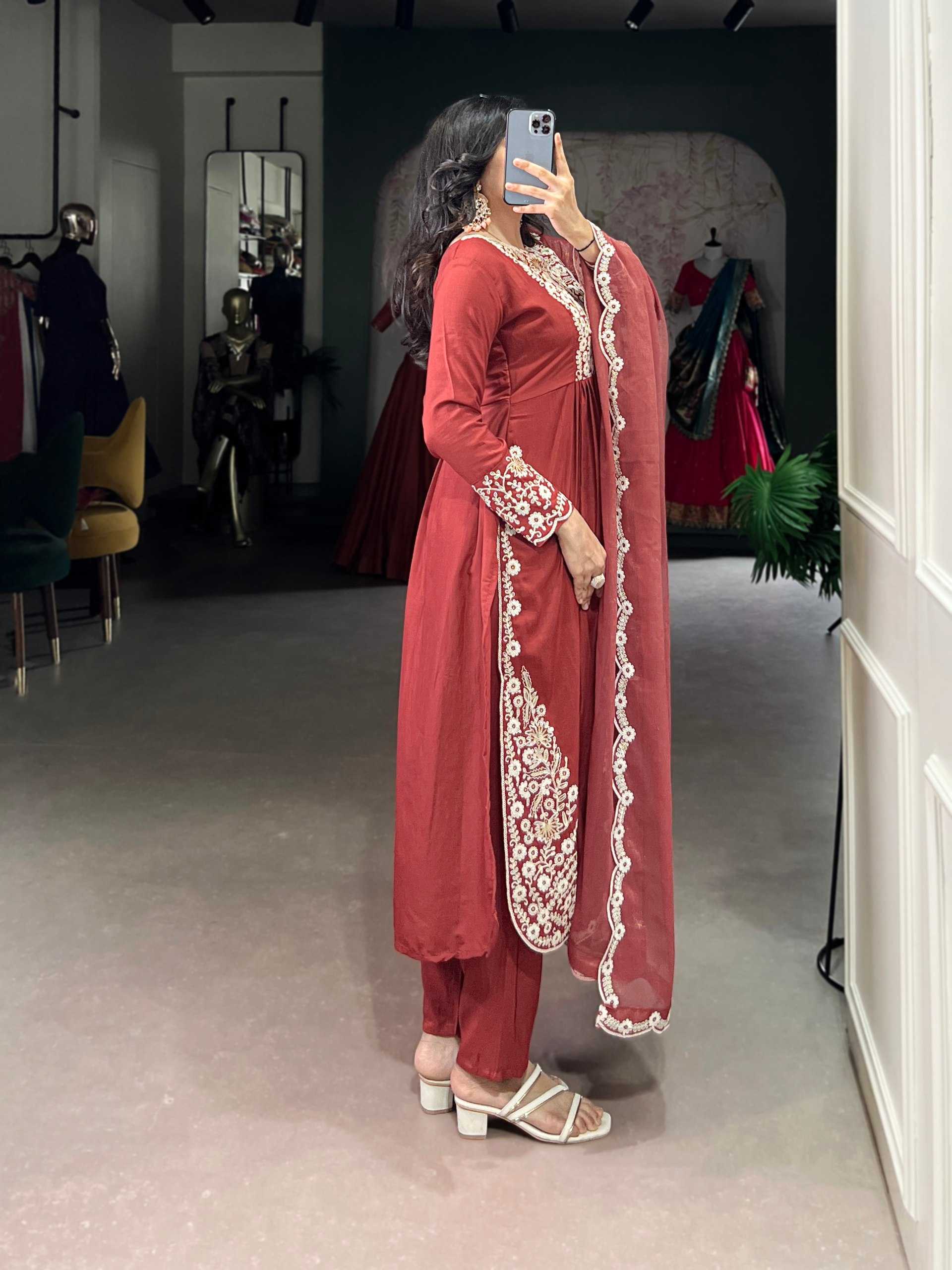 Ynf Rayon KESH134 3031 Lehengas Festive Collections Wholesale Traditional Lehenga Navratri Chaniya Choli Manufacturer