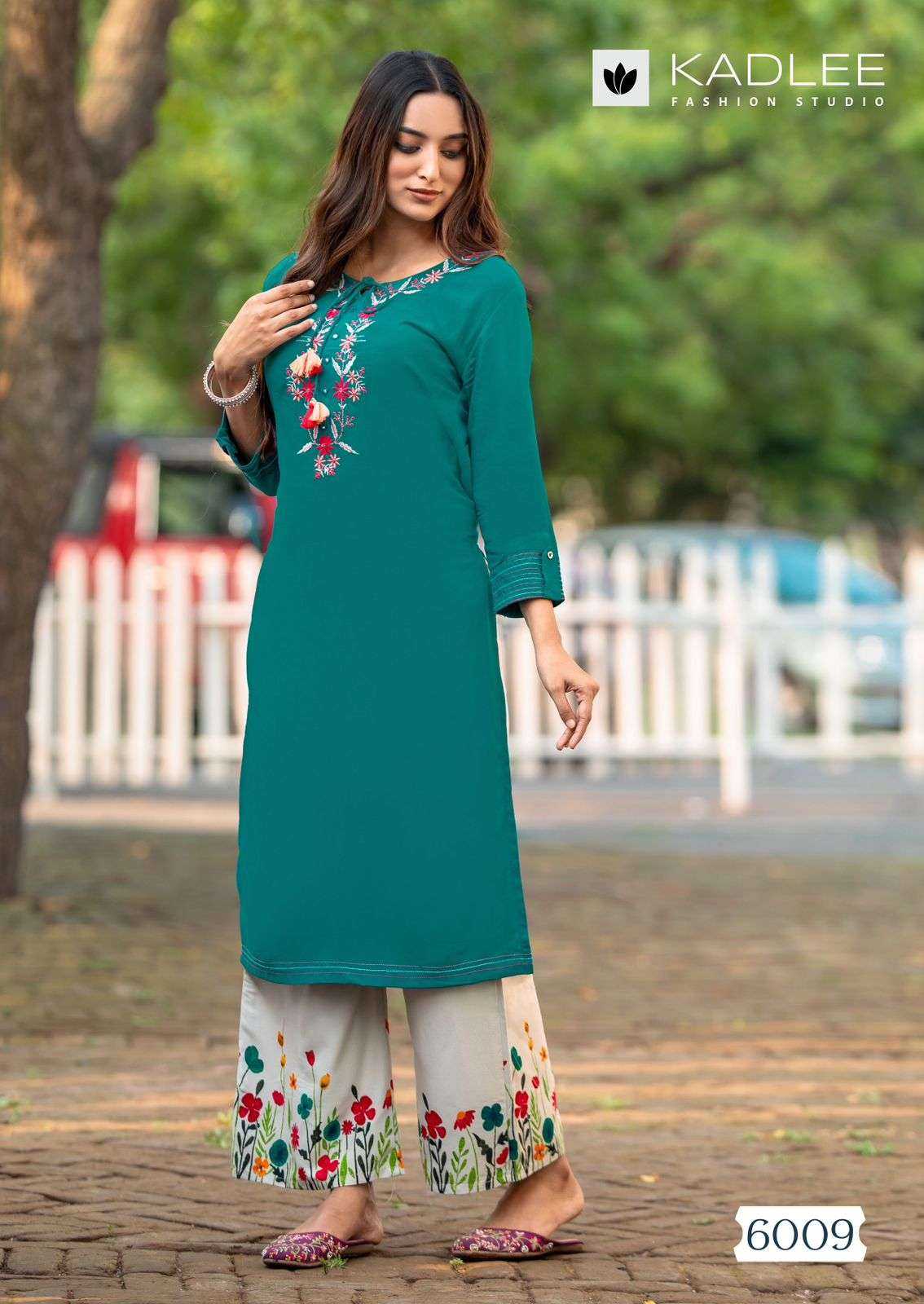 Ynf Rayon RIN190 KADLEE-Kaveri Vol 2 Setwise Collections Wholesale Kurtis Catalogs Manufacturer
