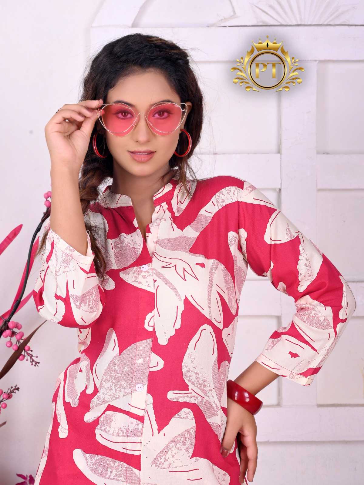 Ynf Rayon RIN190 PT-DULHARI VOL 8 Setwise Collections Wholesale Kurtis Catalogs Manufacturer