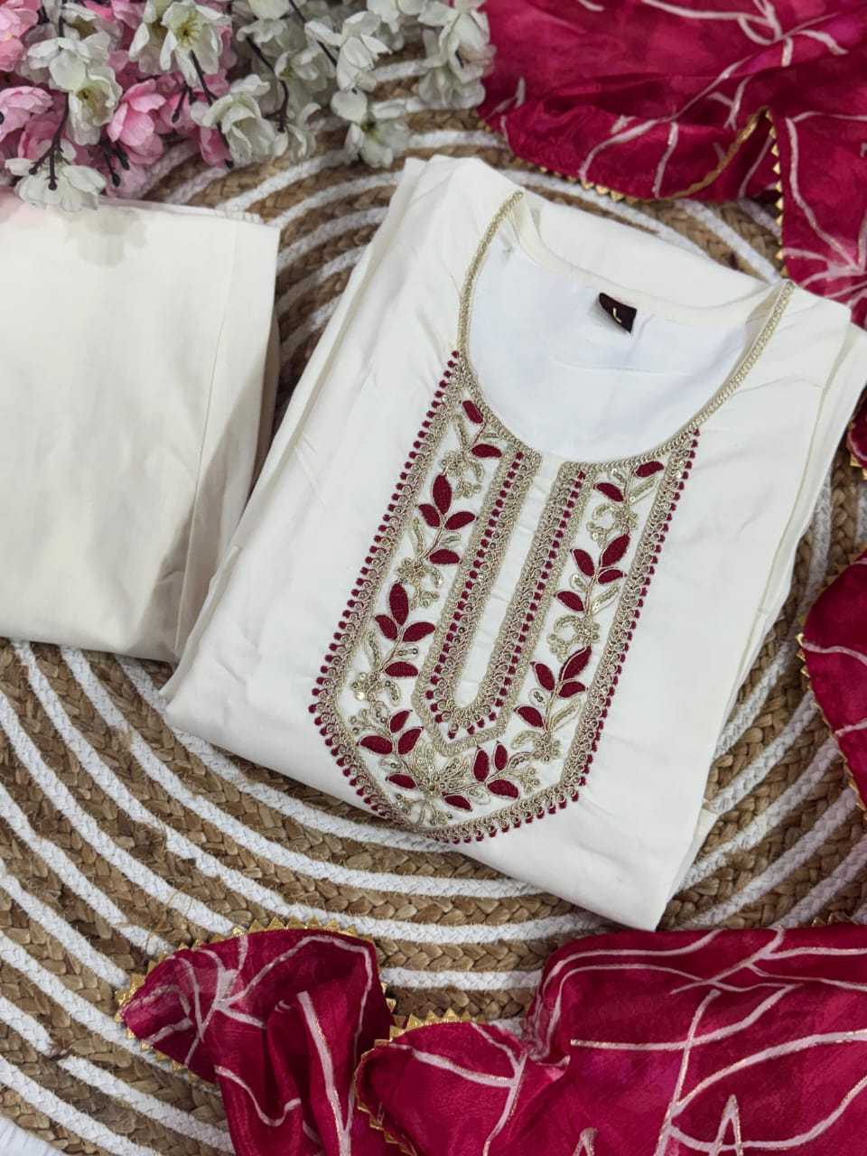 Ynf Rayon RIN222 S1 Suits & Dresses Festive Collections Wholesale Printed Suits Embroidery Suits Onam Collections Manufacturer