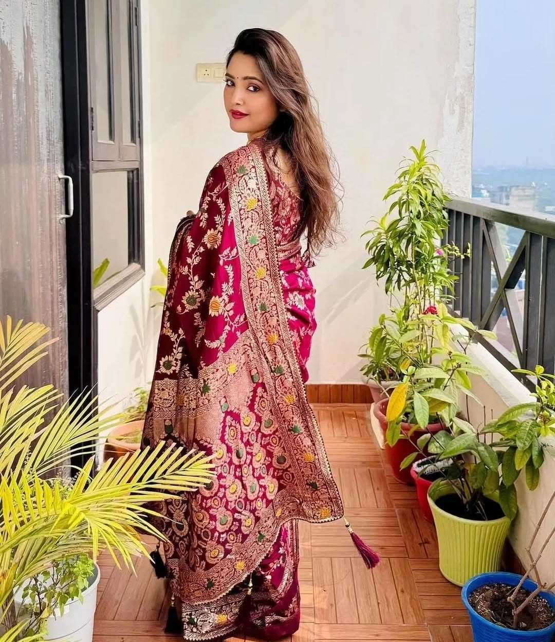 Ynf Russian Silk KESH484 336 Silk Sarees Wedding Collections Festive Collections Wholesale Soft Silk Sarees Zari Border Silk Sarees Silk Sarees For Weddings Manufacturer