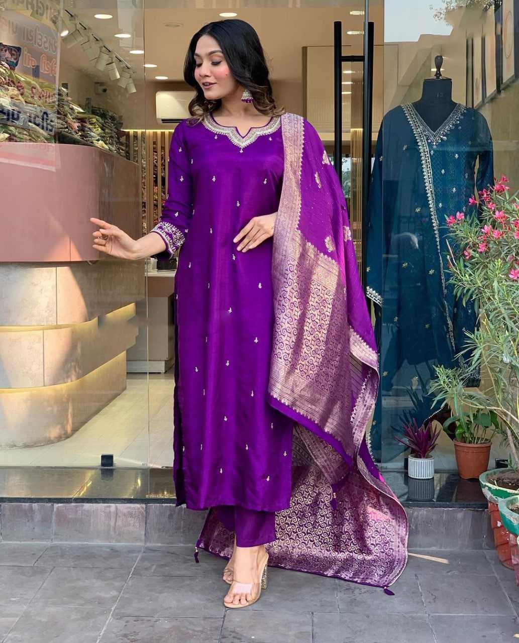 Ynf Silk KESH334 AASHI Suits & Dresses Wholesale Ladies Suits Embroidery Suits Party wear suits Manufacturer