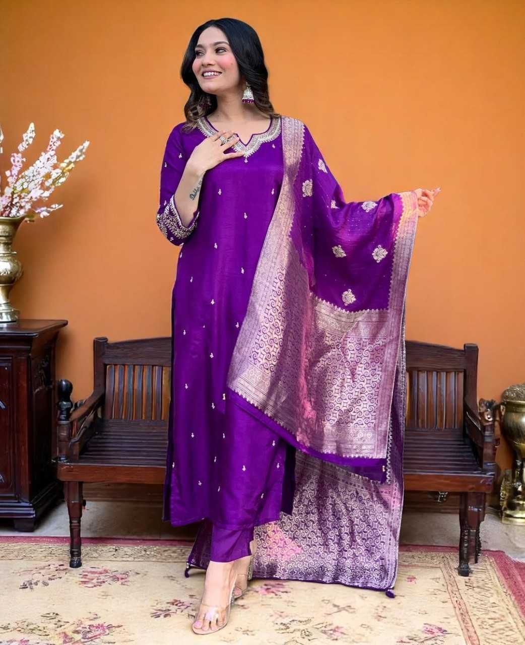 Ynf Silk KESH334 AASHI Suits & Dresses Wholesale Ladies Suits Embroidery Suits Party wear suits Manufacturer
