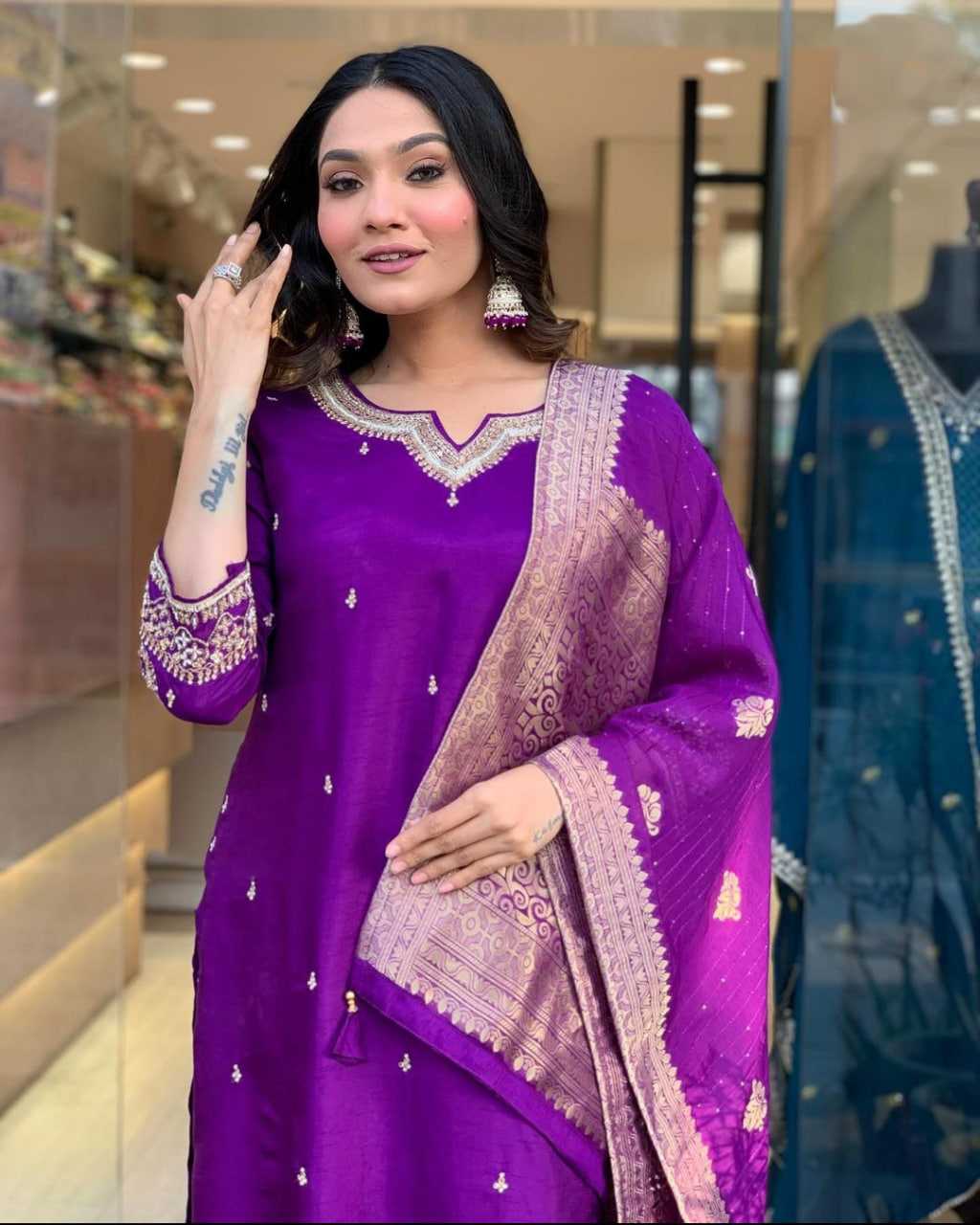 Ynf Silk KESH334 AASHI Suits & Dresses Wholesale Ladies Suits Embroidery Suits Party wear suits Manufacturer