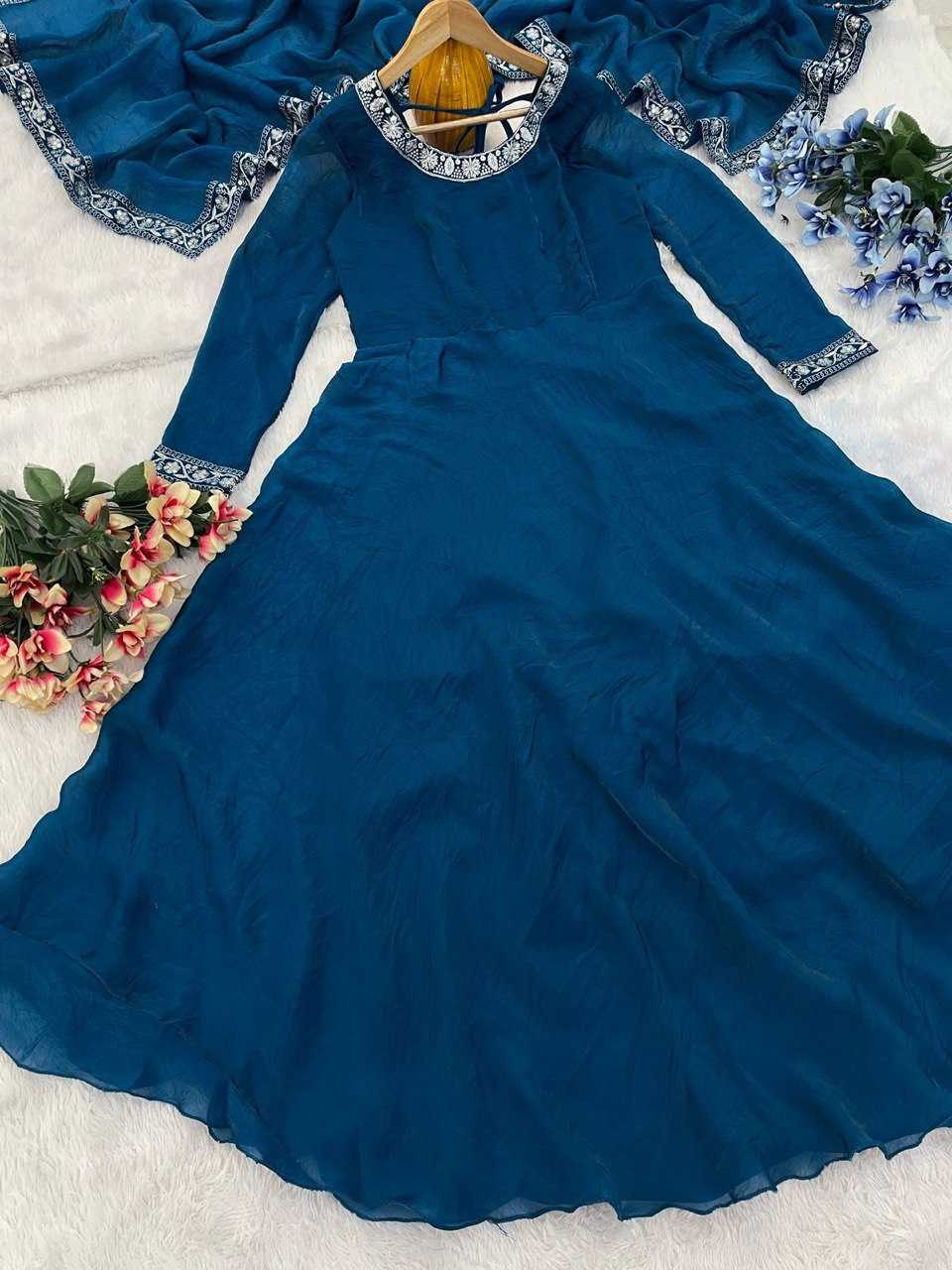 Ynf Silk KESH510 1111 Gowns Plus Size Collections Wholesale Party Wear Gowns Silk Gowns Manufacturer
