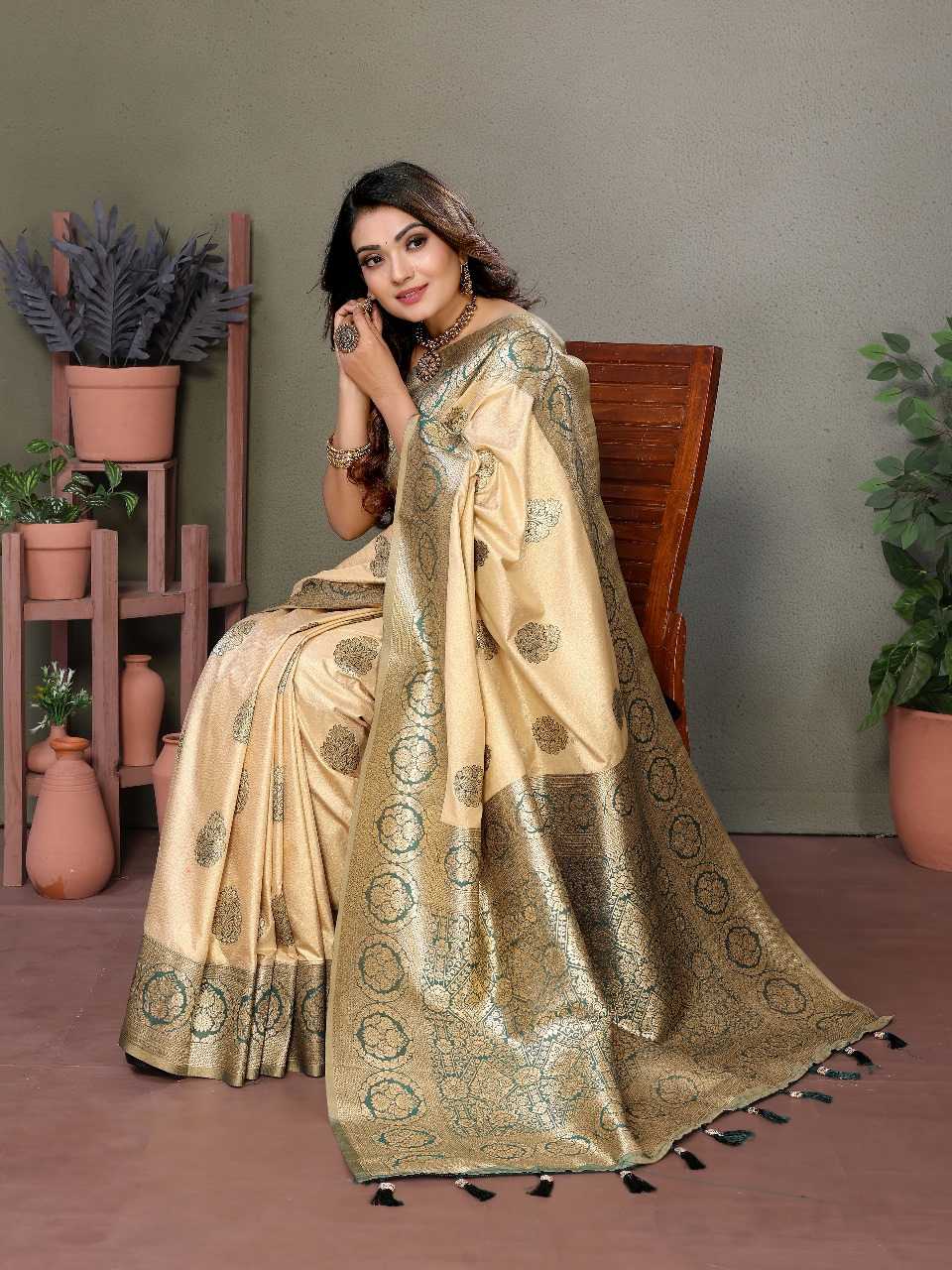 Ynf Silk RIN144 Jugani Silk Sarees Wedding Collections Festive Collections Wholesale Traditional Silk Sarees Designer Silk Sarees Silk Sarees For Weddings Manufacturer