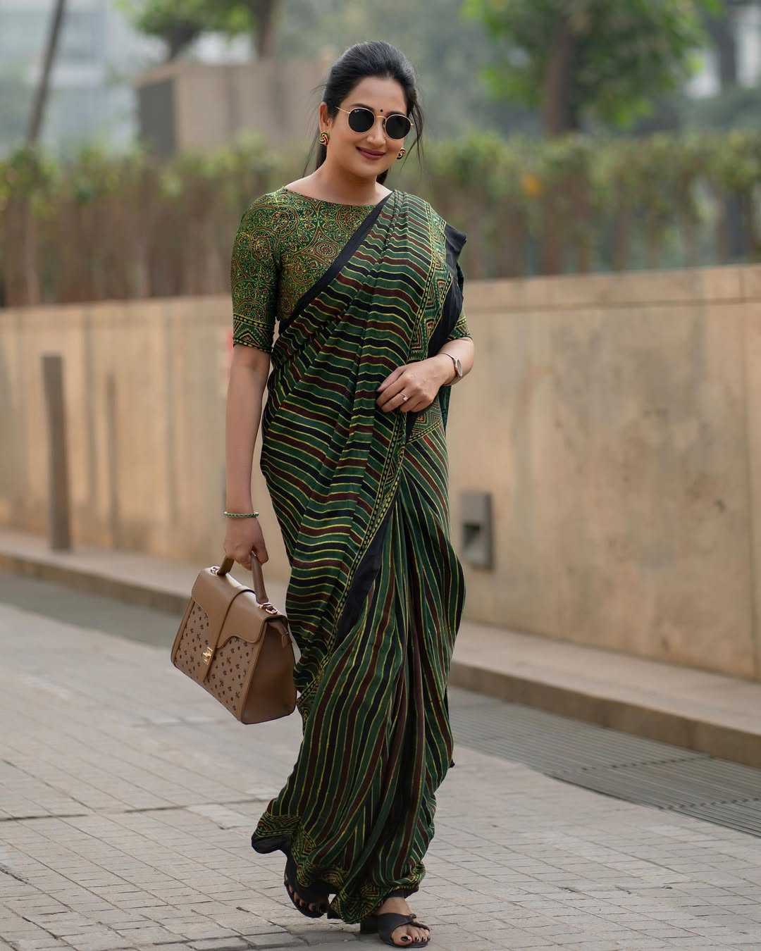 Ynf Silk RIN207 2224 Sarees Wholesale Designer Sarees Traditional Sarees Silk Sarees Manufacturer